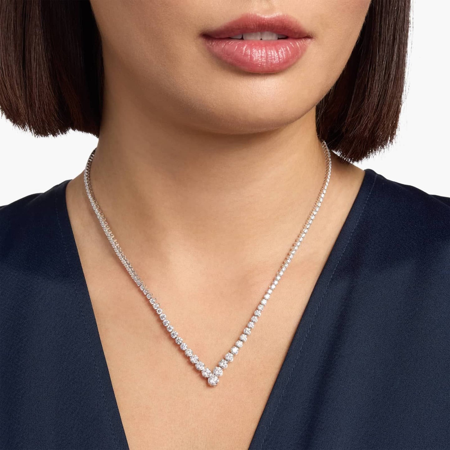 Diamond Chevron Eternity Necklace In 14k White Gold